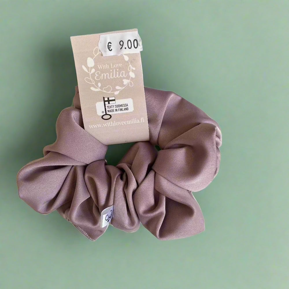 With Love Emilia -scrunchie, mini (many different)